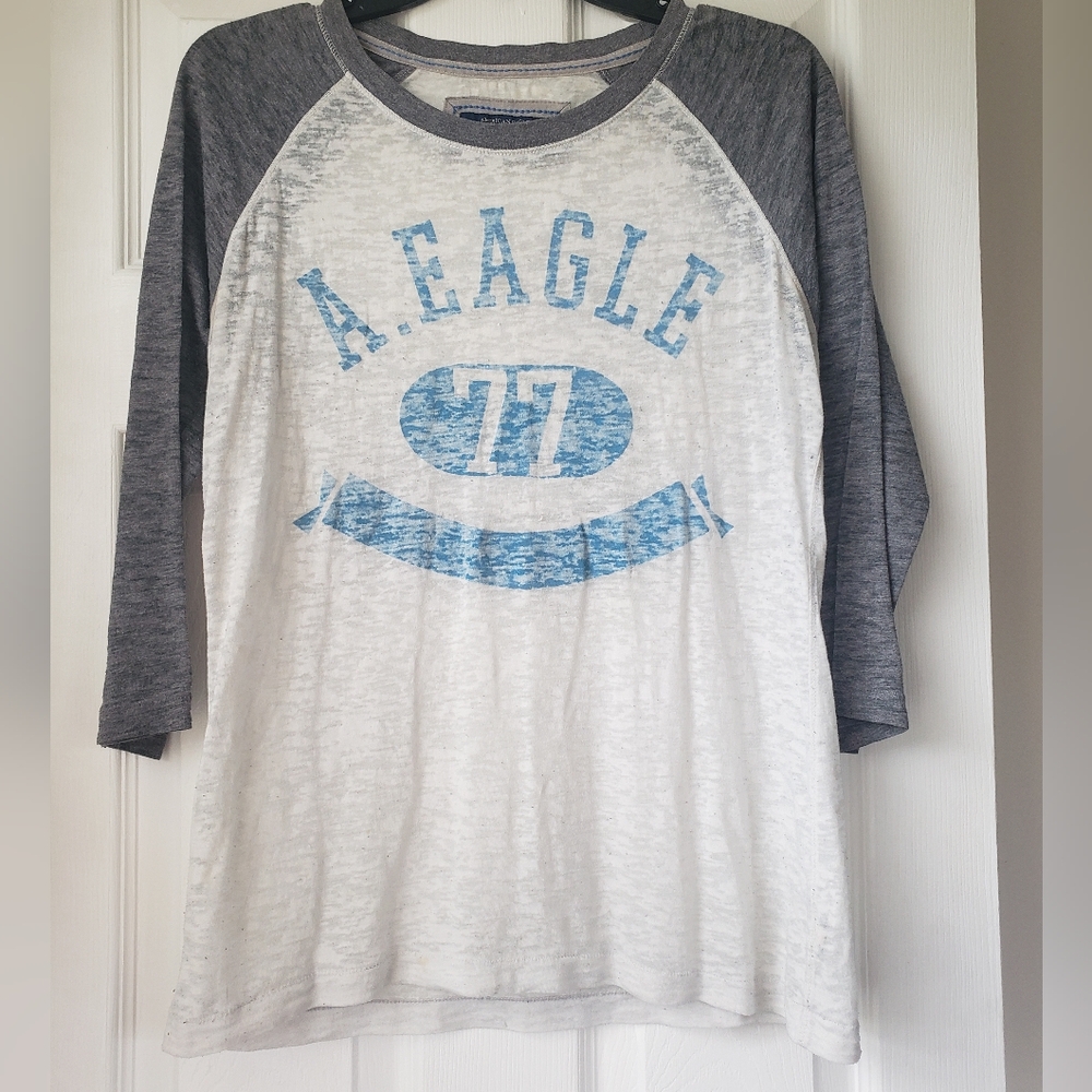 American Eagle women's shirt